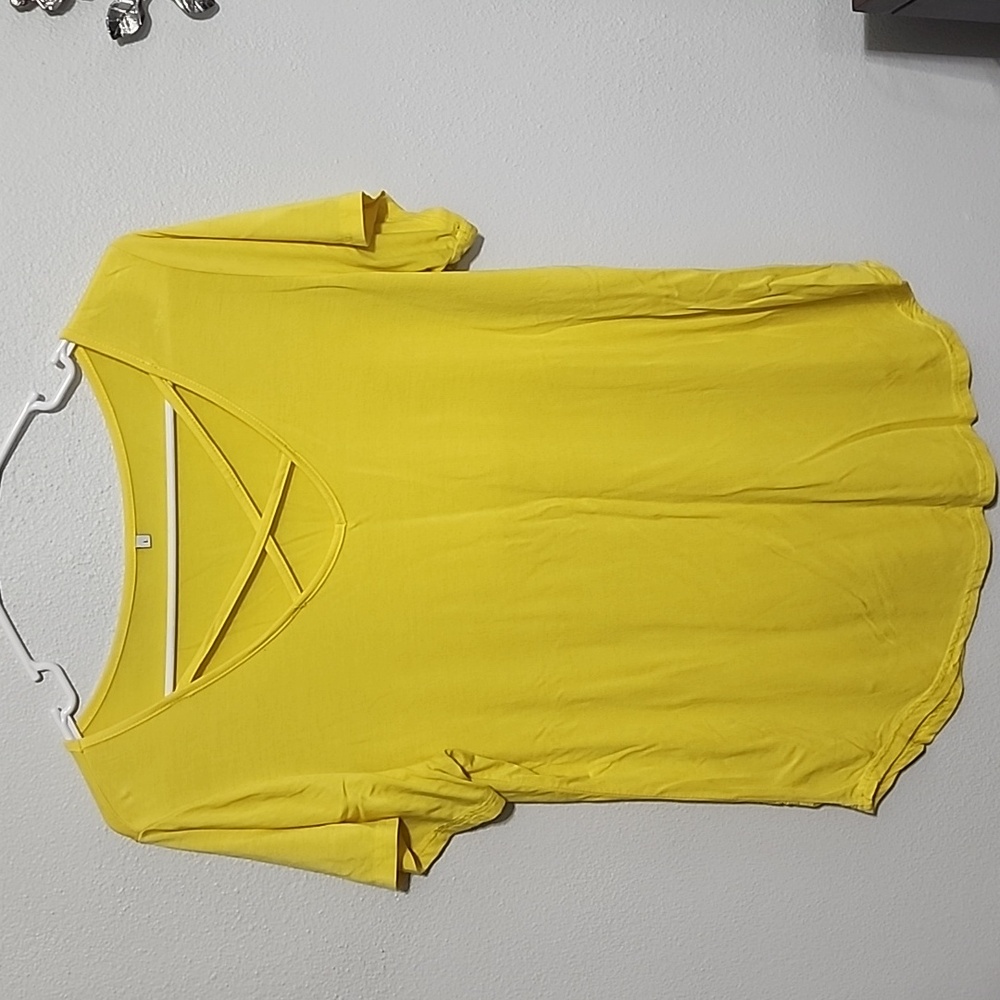 Yellow shirt